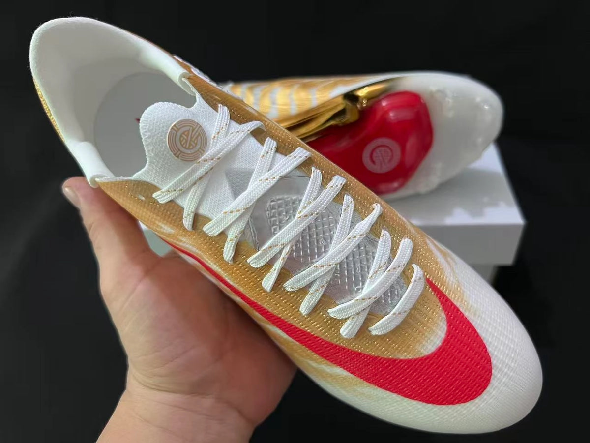 Nike Mercurial Superfly 11 Elite FG CR7 'Gold Scorpion' Edition