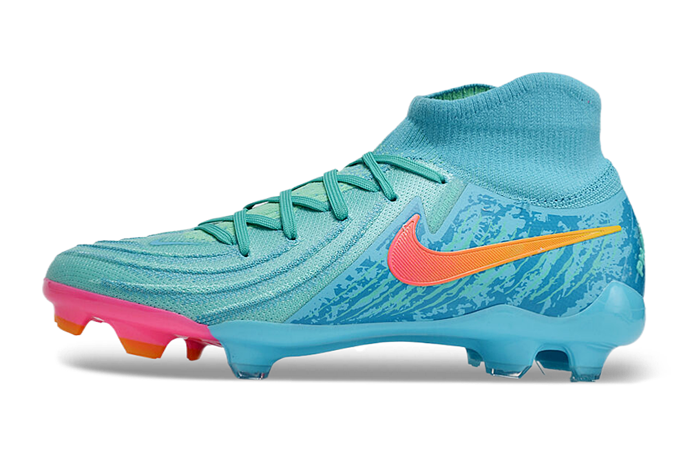Nike Phantom Luna Elite FG High-Ankle Football Boots – Precision Grip & Elite Performance